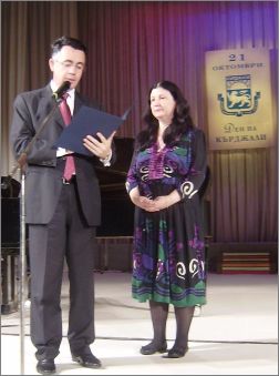 Весела Фламбурари – лауреат 2010 на Националната награда за детска литература "Петя Караколева"