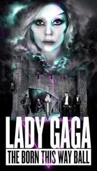 Средновековие и съвременна еклектика в концерта на Лейди Гага