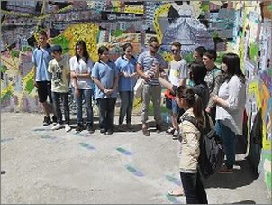 Ученици оцветяват градски пространства