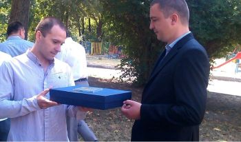Носители на "Награда Варна" направиха дарение на детските градини в града 