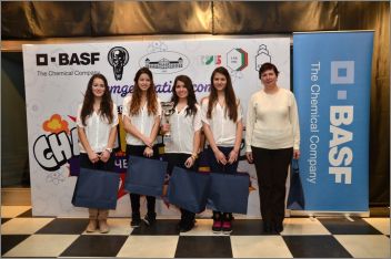 "Science girls" от Шумен са победителите в Научния конкурс за средношколци  "Верижна реакция"