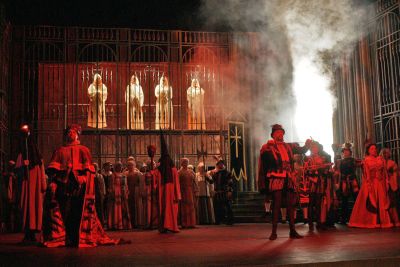 Кралският двор на Испания се мести на Античния театър с "Дон Карлос"