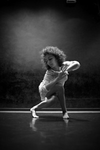  Михаела Гривева отново в Derida Dance Center –  този път с “Beyond Technique Workshop”