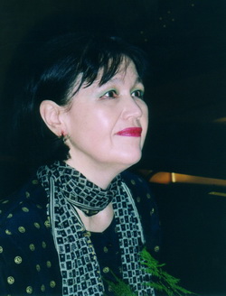 Юбилеен концерт на Жени Захариева във Варна за 50-годишната й творческа дейност   
