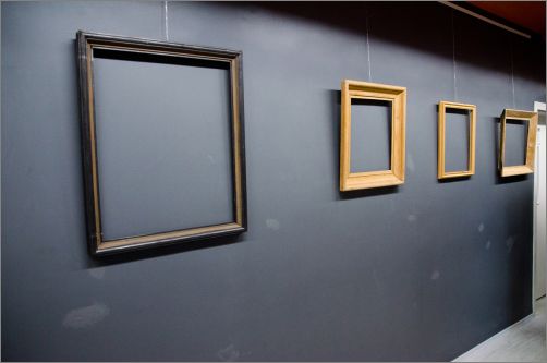 В НБУ беше открита изложбата „Рамки“ – по идея и в памет на доц. Румен Лаптев