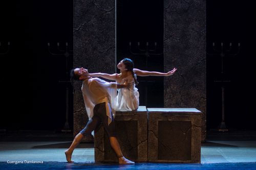 Балет „Арабеск“ представя най-великата любовна история на всички времена 
