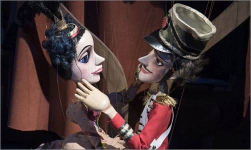 Премиера на "Принцесата и скъсаните обувки" - спектакъл на Куклен театър НАТФИЗ