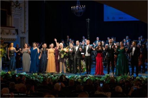Грандиозен галаконцерт и стипендии за най-талантливите участници в ХХ Юбилеен майсторски клас на Райна Кабаиванска в НБУ