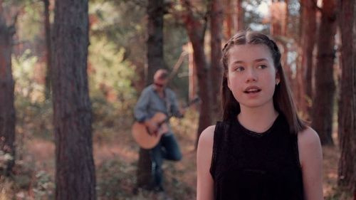 13-годишната Валерия Стоянова с авторски сингъл „Възвръщане“ за един по-добър свят