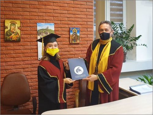 Пловдивският университет връчи първата ректорска стипендия в историята си