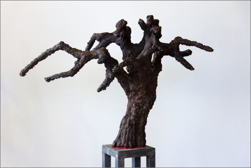 Изложба "Корени" – 16 съвременни скулптори за Галин Малакчиев