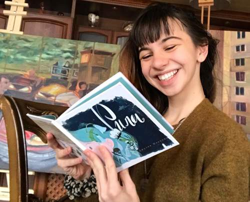 Най-младата българска авторка на Панаира на книгата Джулия Иванова: Авторите едва ли ще спечелят от по-ниското ДДС на книгите: 3