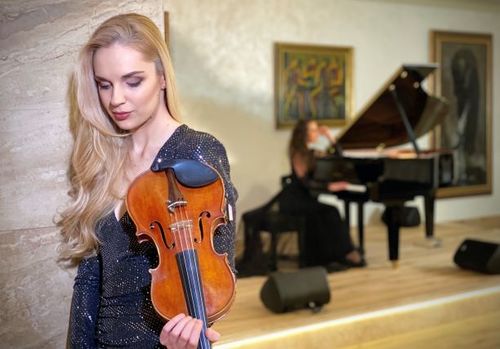 Зорница Иларионова с ново видео с музиката на Паганини