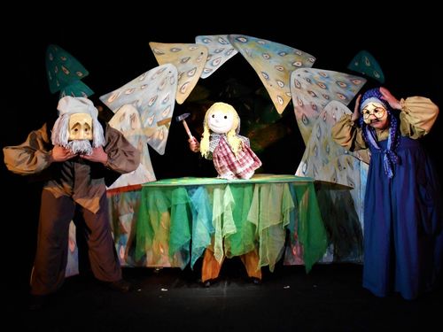 Театър ВЕСЕЛ очаква „Маша и Мечока“ на фестивала „Лято, кукли и приятели“: 1