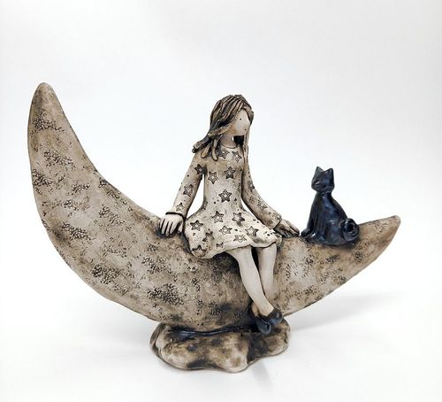 "В една лодка" - изложба керамика на Изабел Немечек: 3