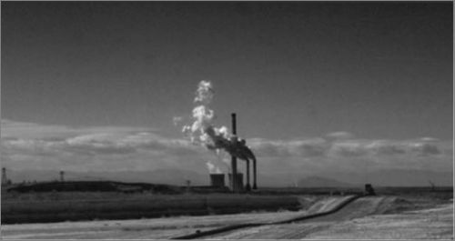 "Въглищна тропика". Дискусия, посветена на критичната за страната минно-добивна индустрия, обединява три творчески проекта
