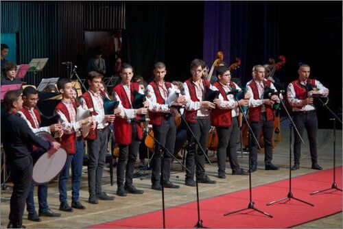 Фолклорен спектакъл събира талантите на националните училища по изкуствата от Плевен и Варна на 13 април