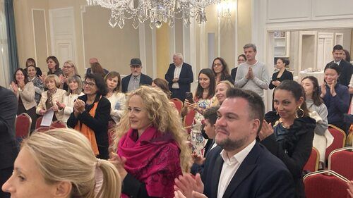 Нова сцена за камерни концерти в София бе открита с концерт на Дуо Колаж: 4