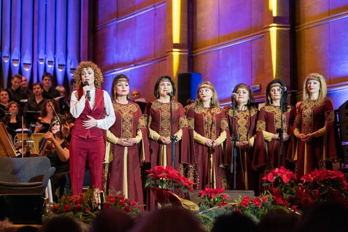 Люси Дяковска и Плевенска филхармония представят „Бяла Коледа” в Ямбол, Сливен, Троян, София и Варна