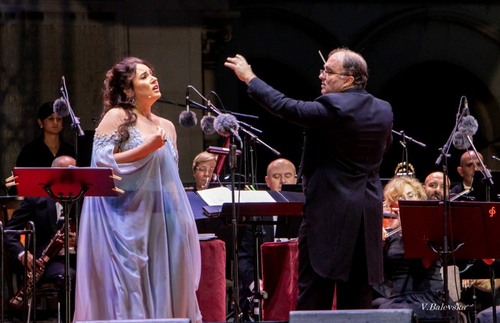 Соня Йончева ще пее в Париж със Софийската филхармония и Найден Тодоров