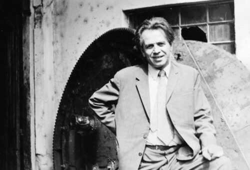 Създателят на Дома на хумора и сатирата в Габрово