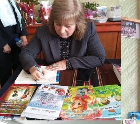 „Няма начин да няма начин“ – светът на Людмила Данова