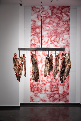 Критическа дискусия с проф. д. изк. Петер Цанев на тема "Разпад на органичните форми" в рамките на изложбата „Пост-индустриална месарница“ на Валентина Шара