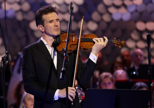 Личен дебют на дуо Светлин и Клое Русев със симфоничен оркестър и световна премиера от Минко Ламбов тази вечер в Плевен