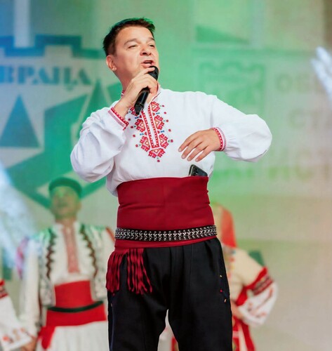 Светлин Миланов: „Искам да оставя своя собствен почерк в българския фолклор“