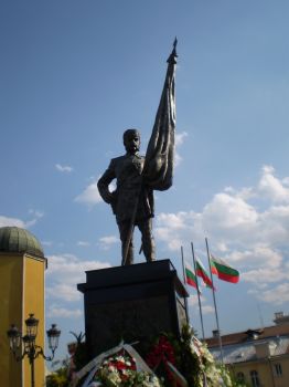 Паметник на загиналите български опълченци 