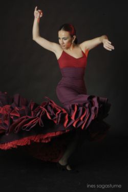 Исабел Байон – огън и грация в "Tan Solo Flamenco"